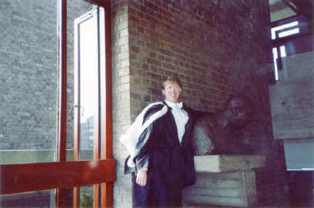 1995-003.jpg (54659 bytes)