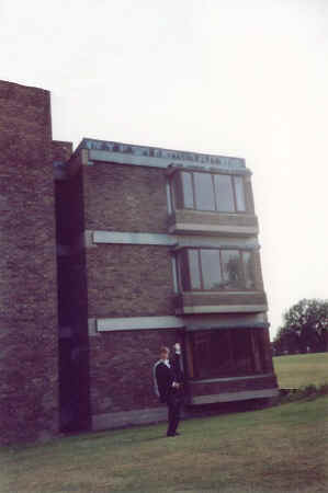 1995-007.jpg (37664 bytes)