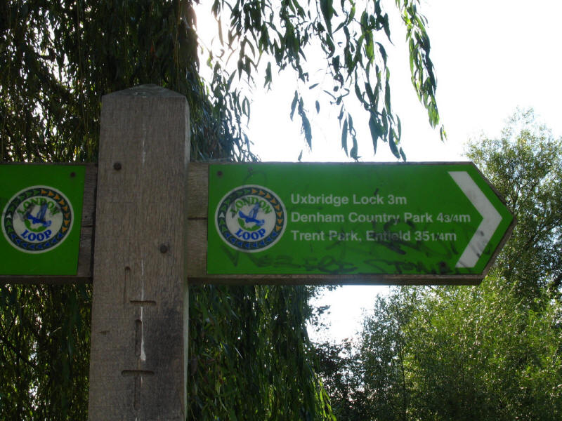 London Loop signpost
