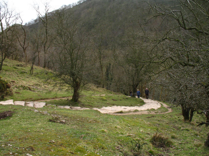Climb to Lover's Leap, Dovedale
