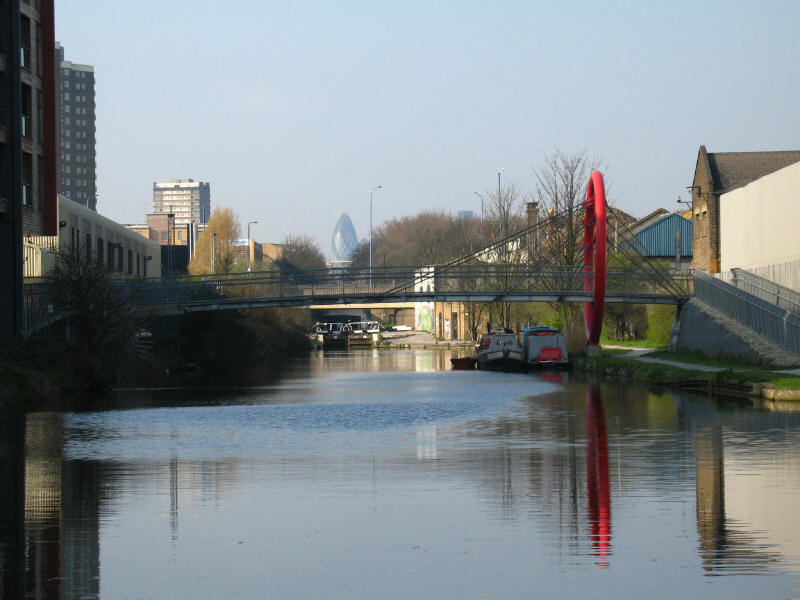 Hertford Union Canal and 30 St Mary Axe